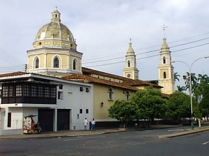 Iglesia de San Laureano.  Foto: Daro Platarrueda
